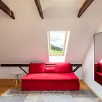 Pod Gora Boutique